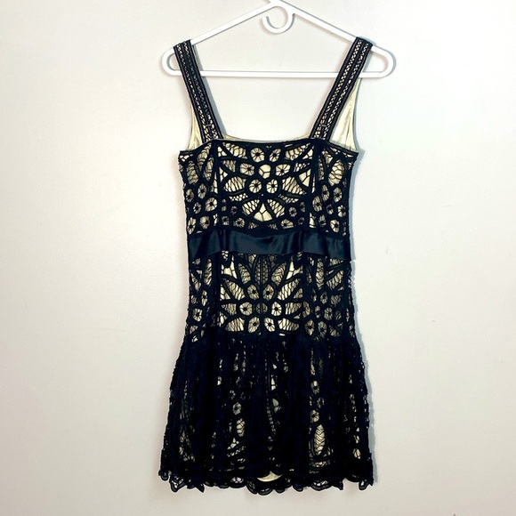Y2K Betsey Johnson Black Lace Over Tan Satin Babydoll Mini Dress size 2 - Picture 11 of 15